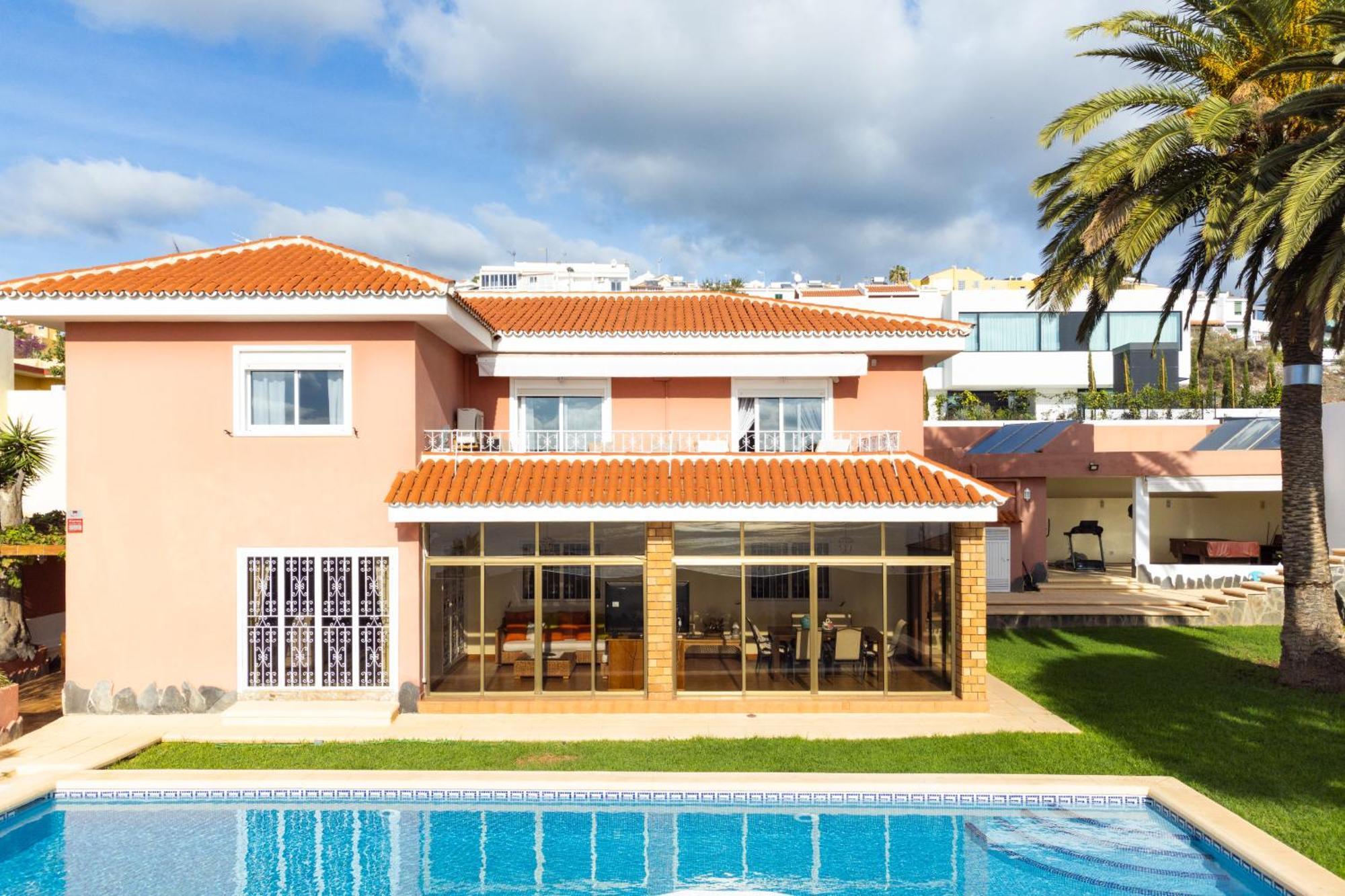 One & Only Sports And Relax Villa Heated Pool By Eden Rentals Tabaiba Екстер'єр фото
